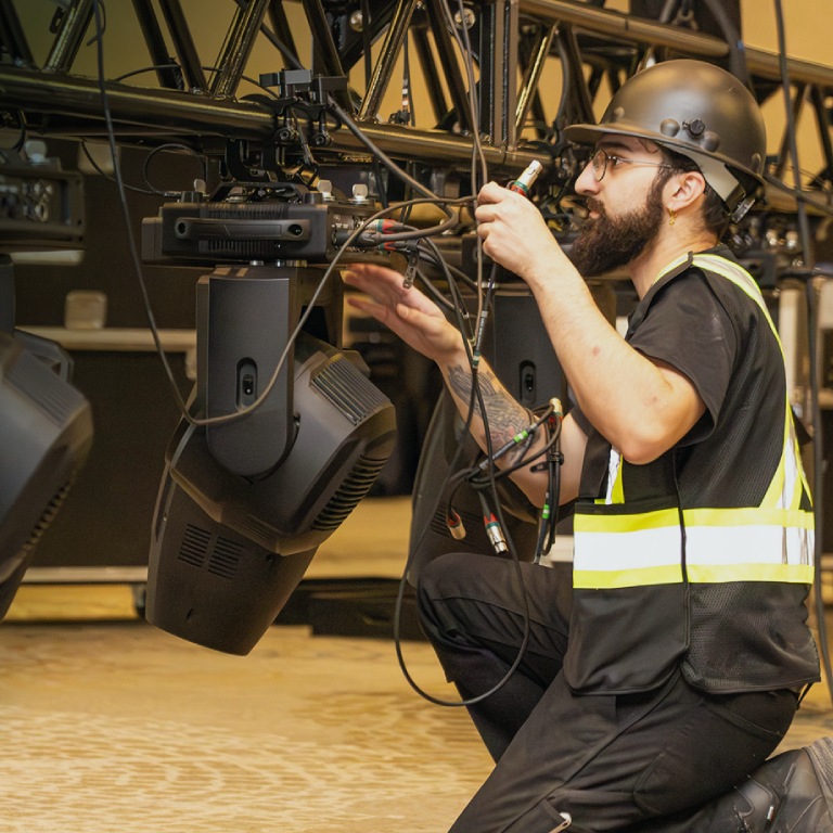 Technician equipment sound equipment dmi