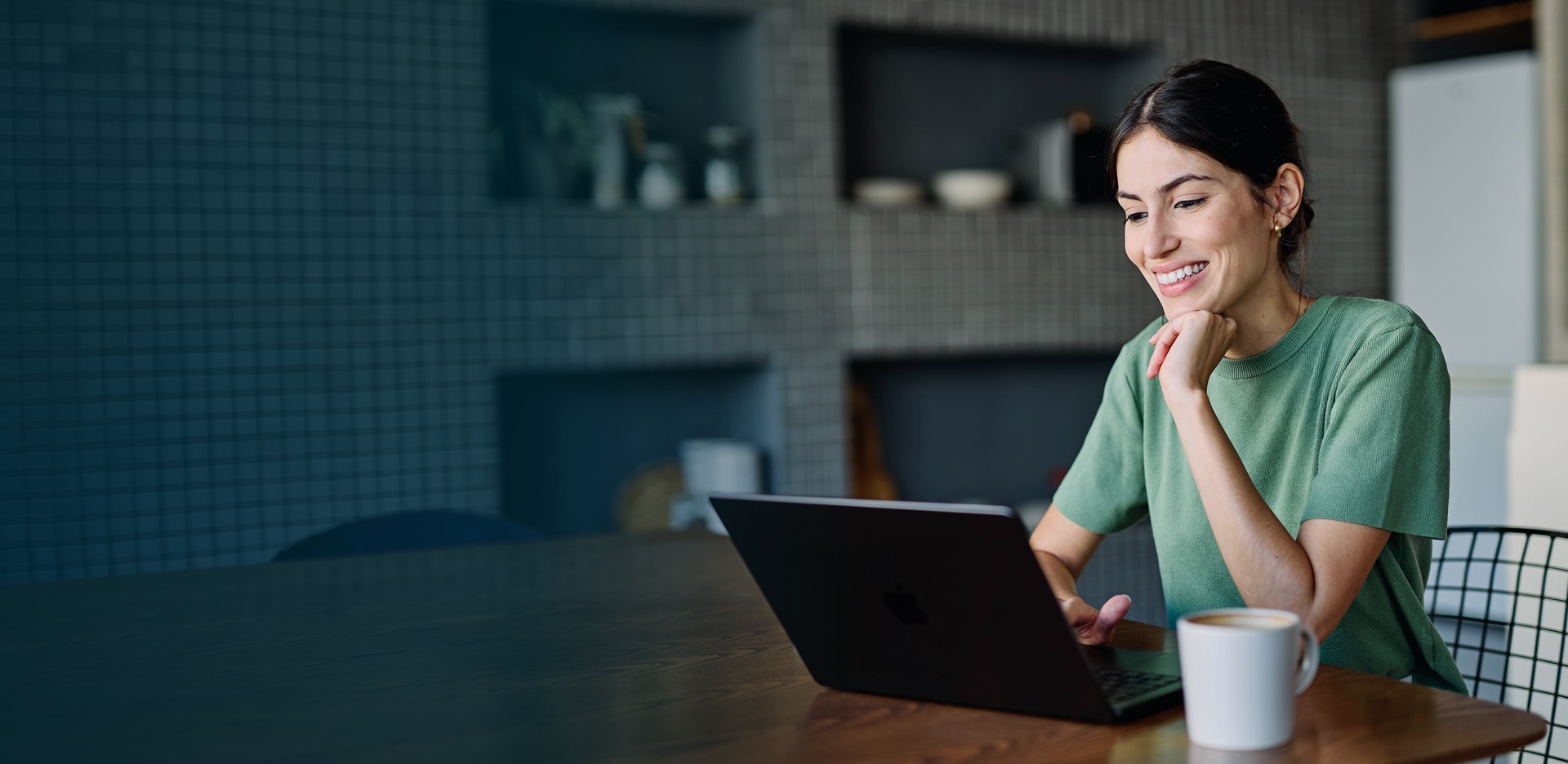 Woman working office dmi